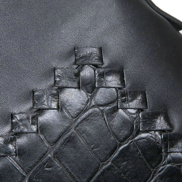 Bottega Veneta croco leather messenger bag 16051 black